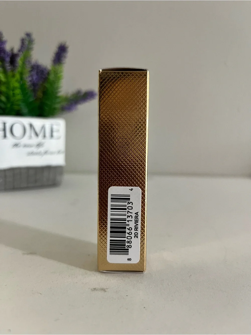 Tom Ford shade 108